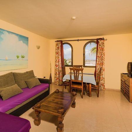 Appartement Oasis Vistamar à Corralejo Extérieur photo